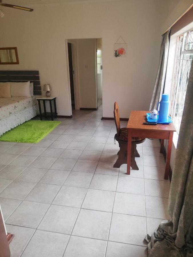 Savanna Bulawayo Bagian luar foto