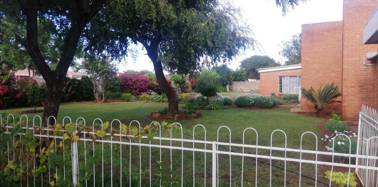 Savanna Bulawayo Bagian luar foto
