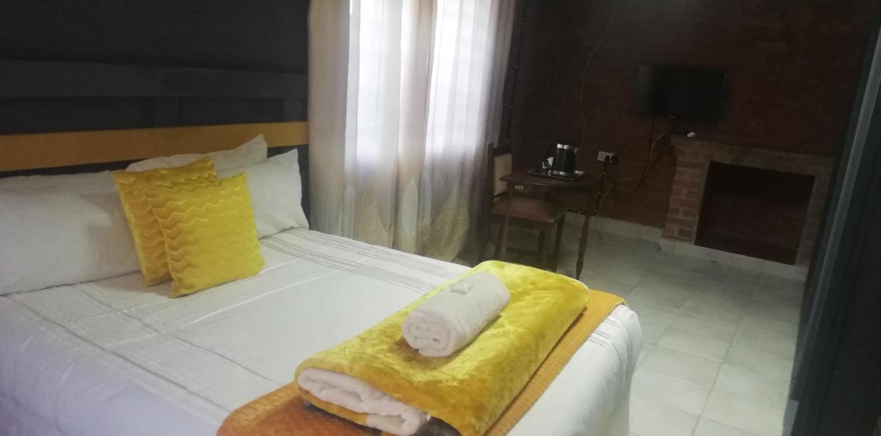 Savanna Bulawayo Bagian luar foto